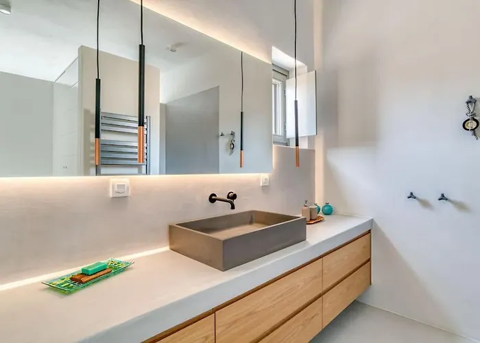 Ena - Getaway * Logaras